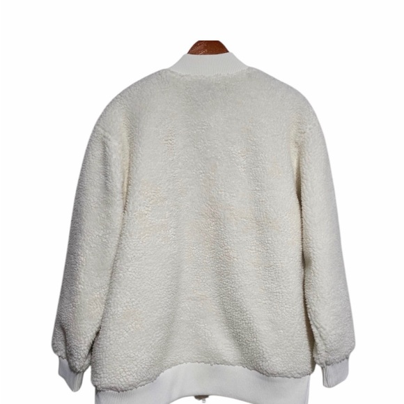 Fabletics Teddy Oversized Bomber Jacket in Bone Size Medium NWT - Picture 4 of 4